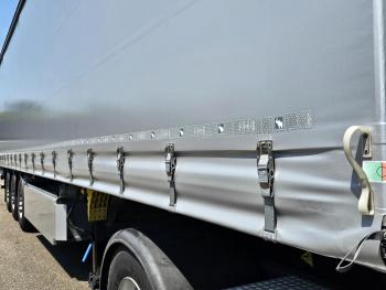 Schmitz SCB*S3 / TAIL LIFT -LBW / LIFT AXLE